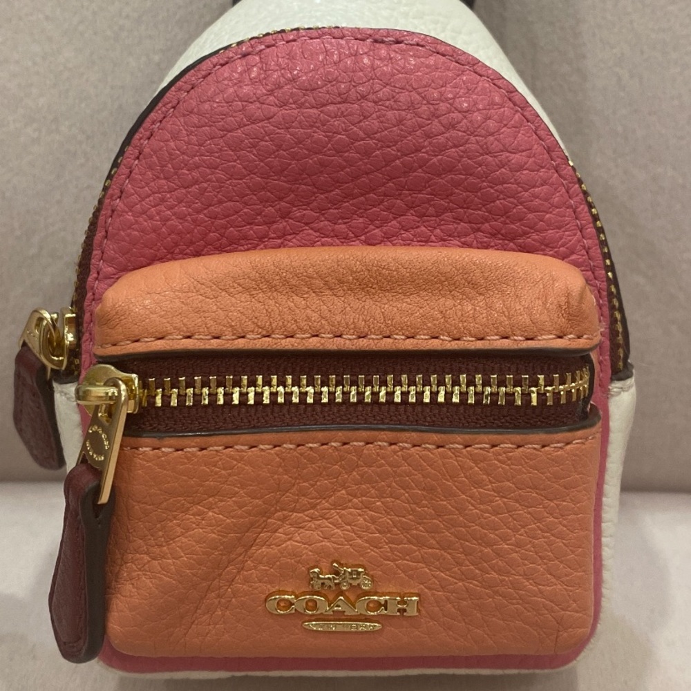 Authentic Coach Backpack Coin purse - Picture 5 of 13